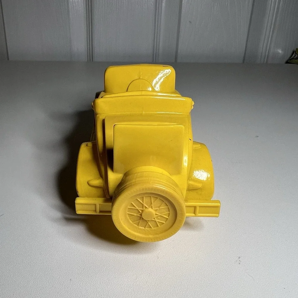 vintage‎ Avon Model A car after shave decanter